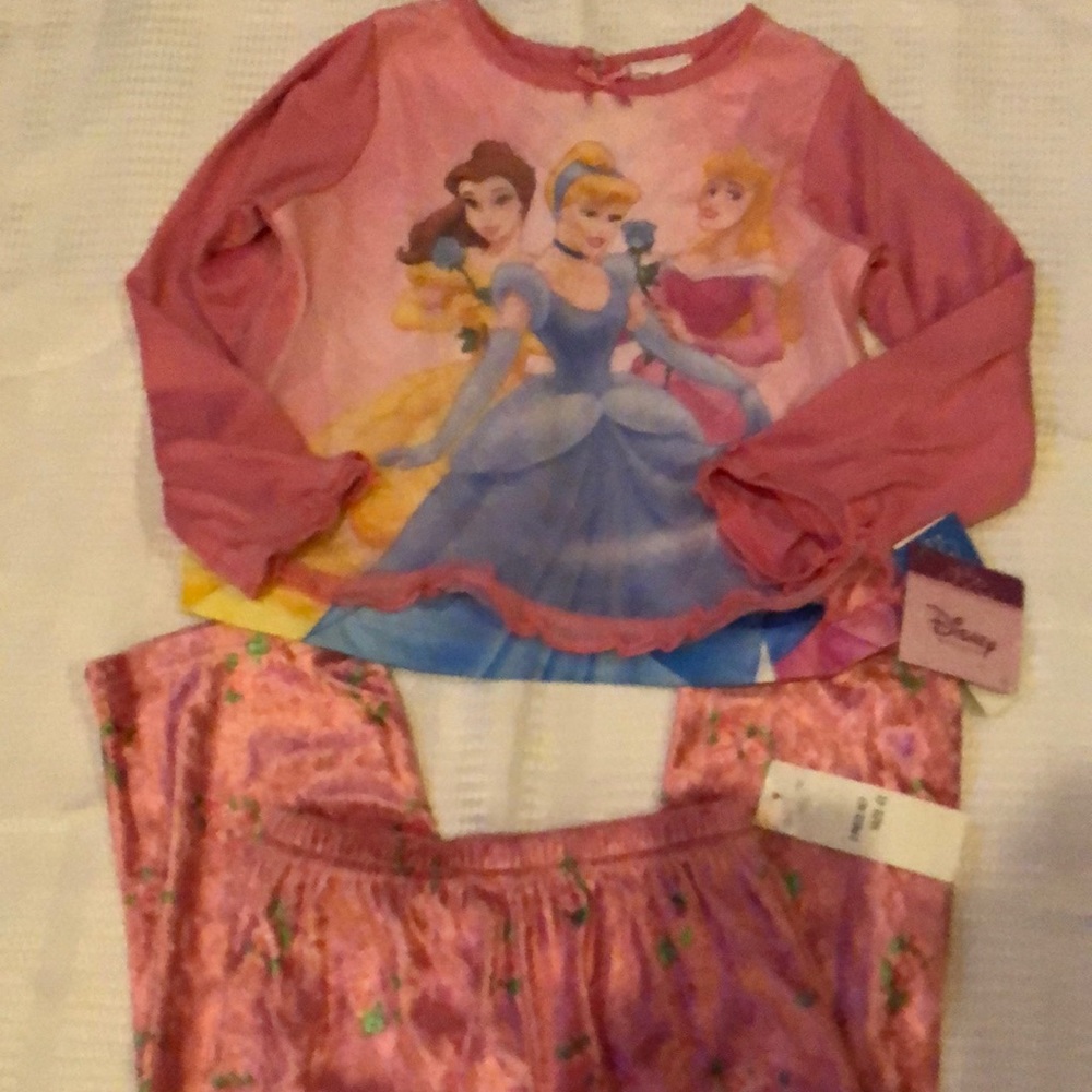 Pajamas toddler girls new size 4T polyester overlay panel nylon Disney